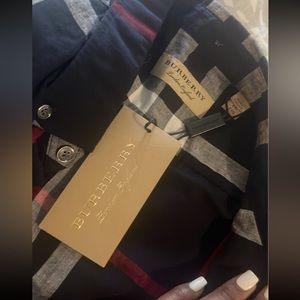 Brand new Men’s XXL Burberry shirt